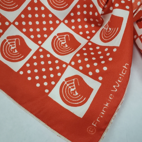United Way VINTAGE Frankie Welch Scarf First Edition MOD Orange Polkado 32" - Picture 7 of 9